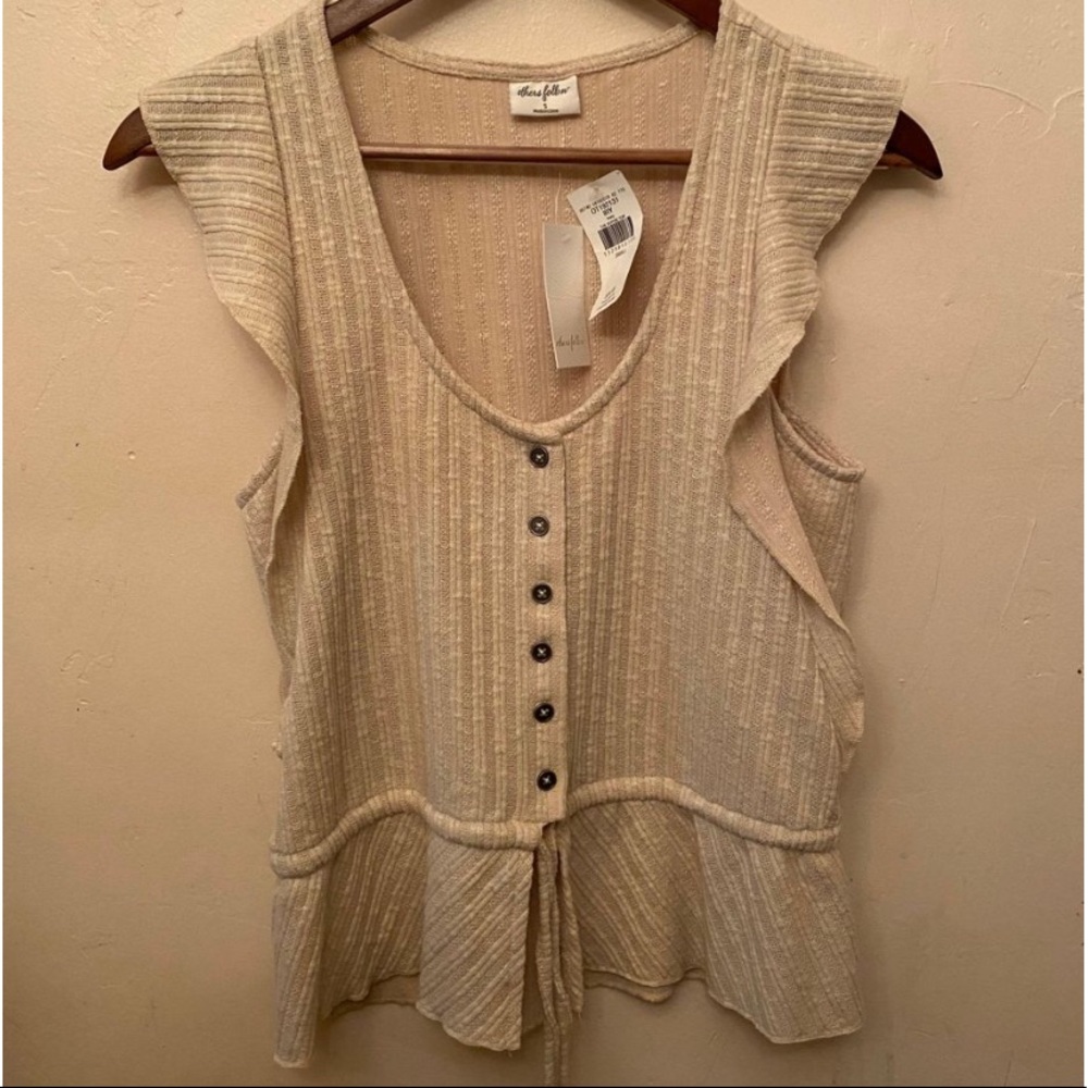 Buckle tan blouse